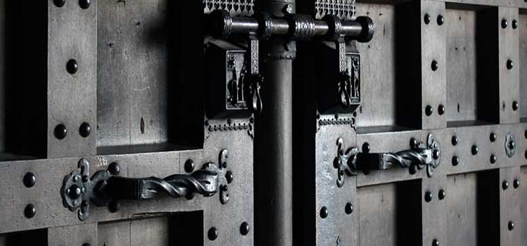 steel entry door repair in San Dimas